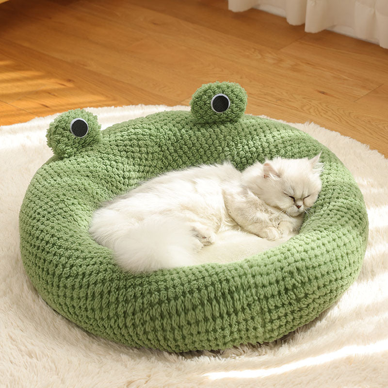 Petivia™ Cozy Frog Pet Nest – Plush Warm Bed for Cats & Small Dogs (Up to 5kg)